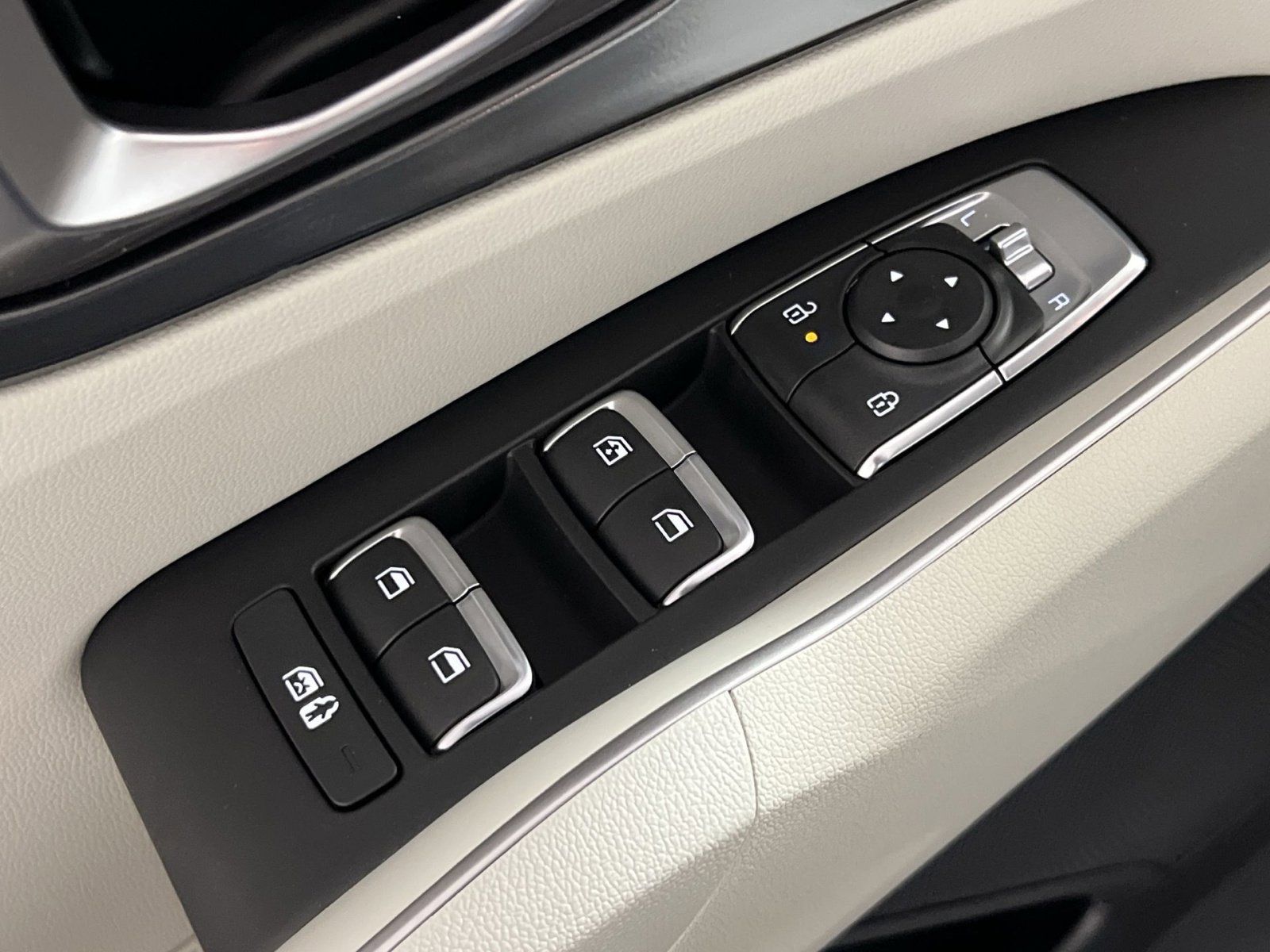 New 2026 Kia Sorento S image 13