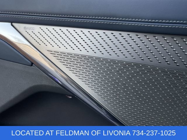 Used 2025 Cadillac Escalade IQ Luxury 2 w/ LPO, Premium Carpet Package image 23