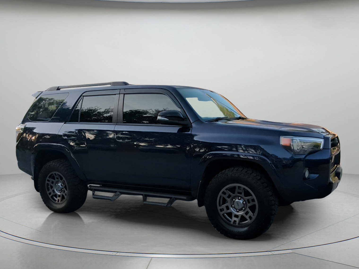 Used 2020 Toyota 4Runner Venture w/ Moonroof Package AWD/4WD image 34