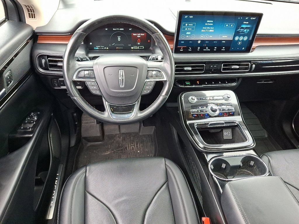Used 2022 Lincoln Nautilus Reserve w/ Monochromatic Package AWD/4WD image 12