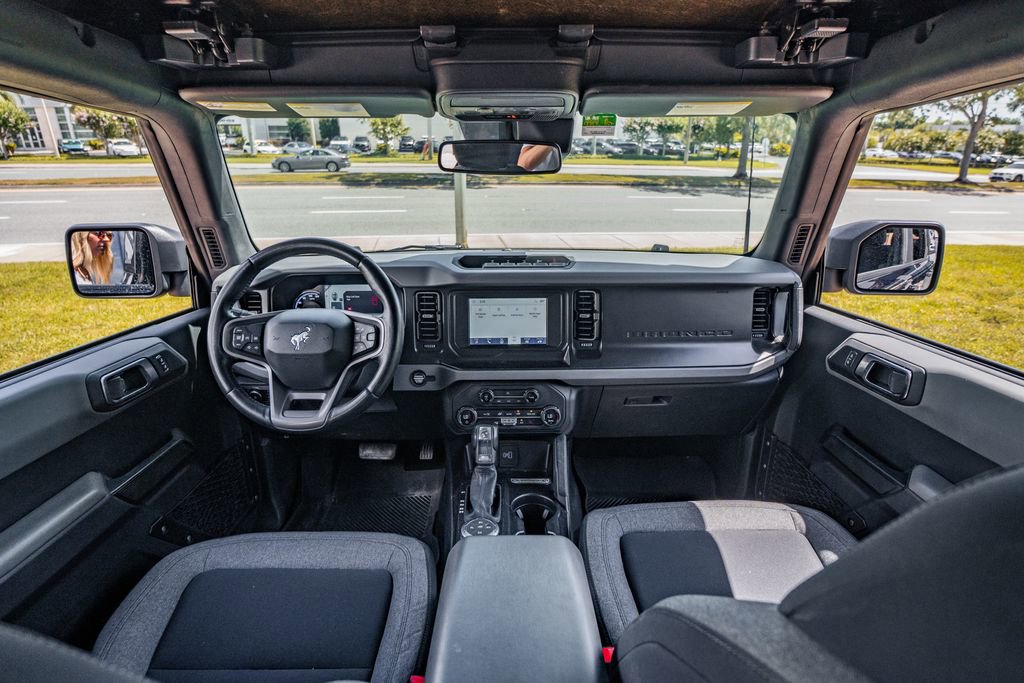 Used 2021 Ford Bronco Big Bend w/ Sasquatch Package AWD/4WD image 20