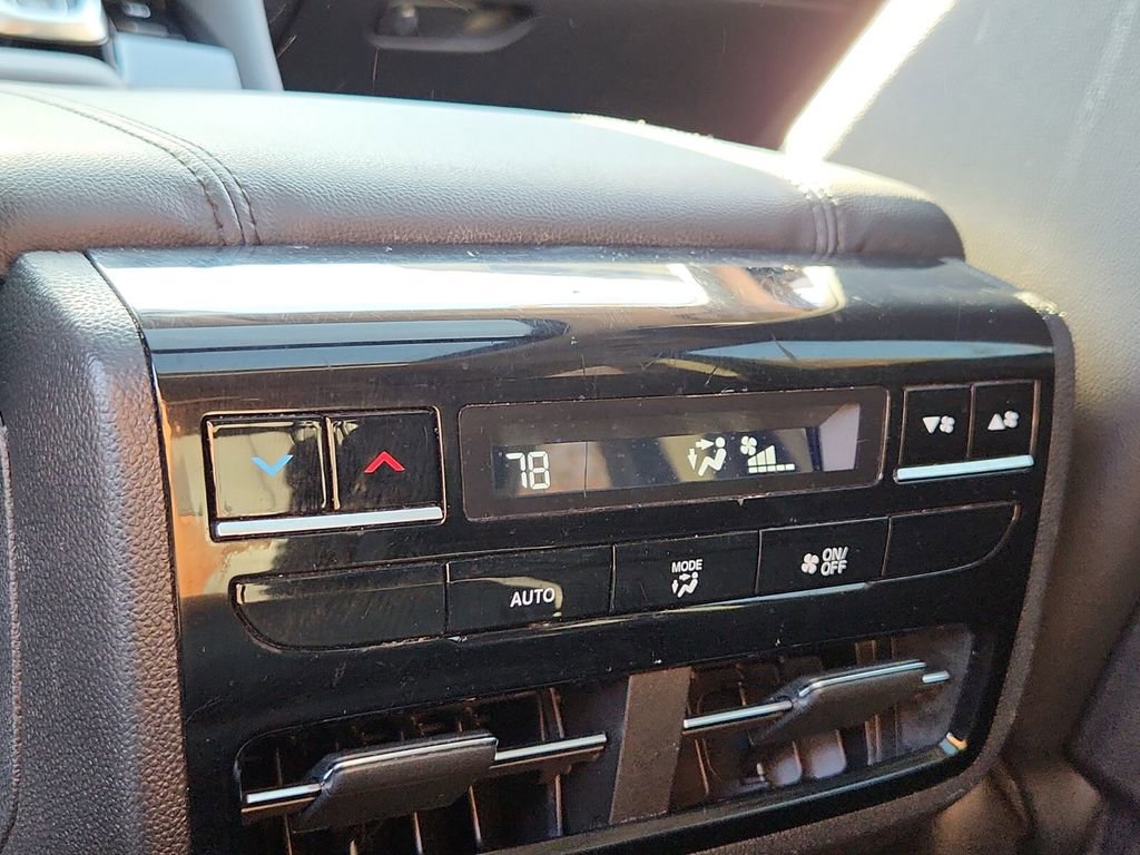 Used 2024 Acura MDX FWD image 16