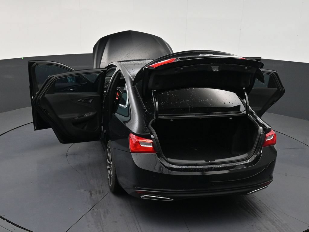Used 2024 Chevrolet Malibu RS FWD image 32