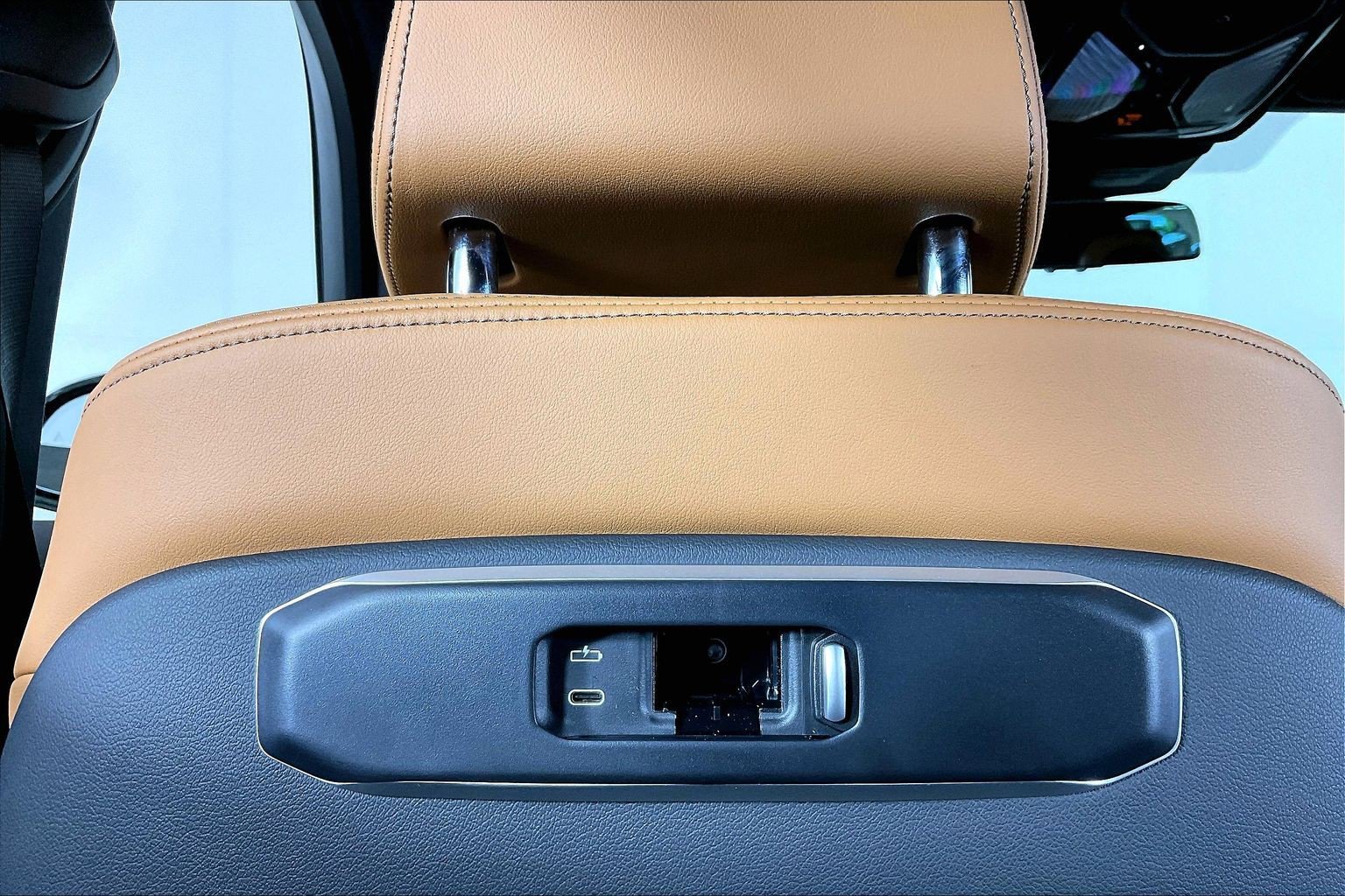 New 2027 BMW X6 xDrive40i AWD/4WD image 11