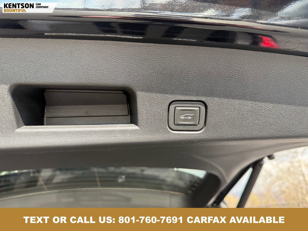 Used 2025 GMC Acadia Elevation w/ Elevation Premium Package image 38
