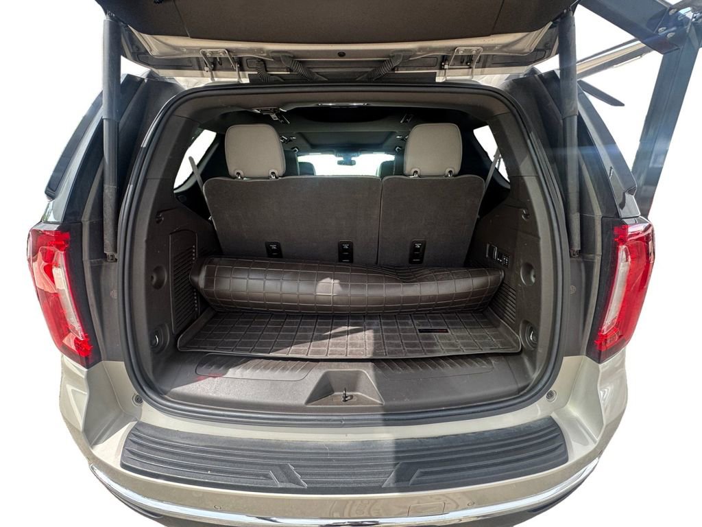 Used 2022 GMC Yukon SLT w/ SLT Premium Package AWD/4WD image 19