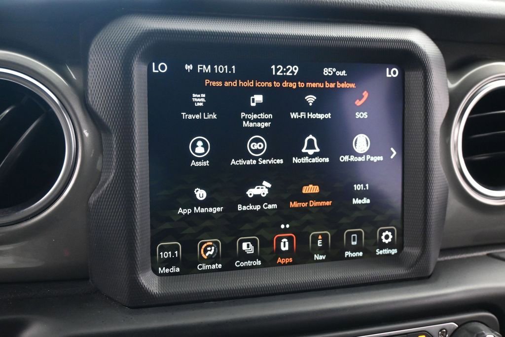 Used 2022 Jeep Wrangler Unlimited Sahara AWD/4WD image 19