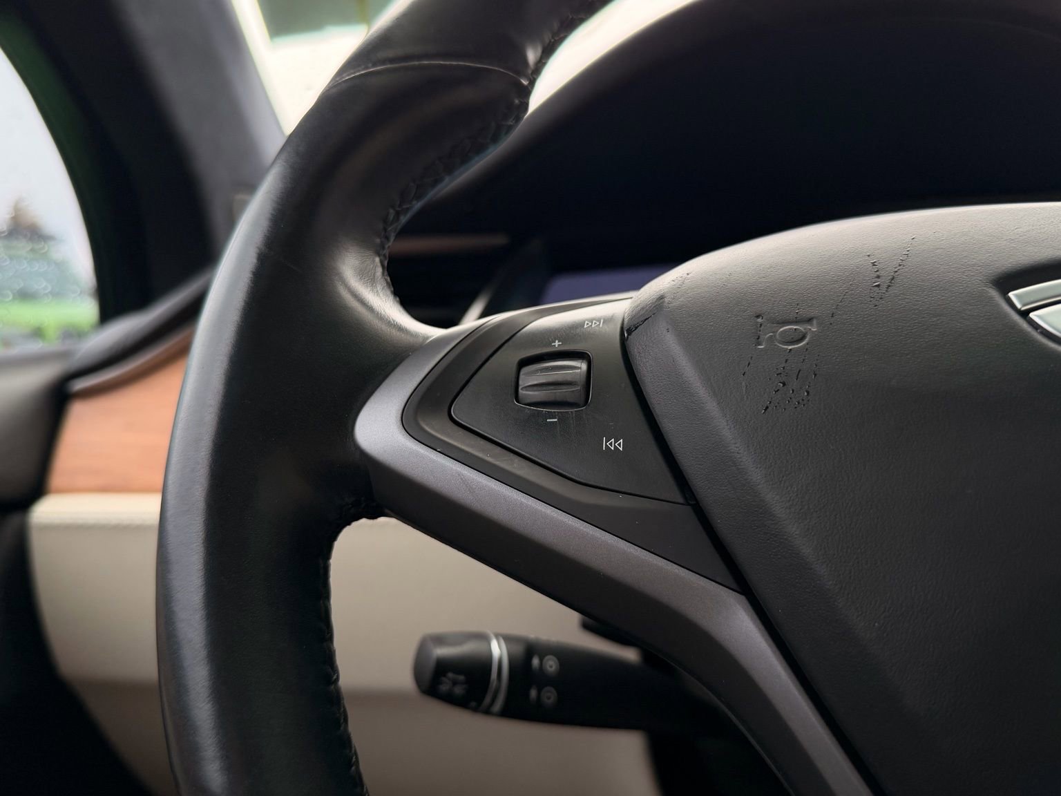 Used 2020 Tesla Model X Performance image 48