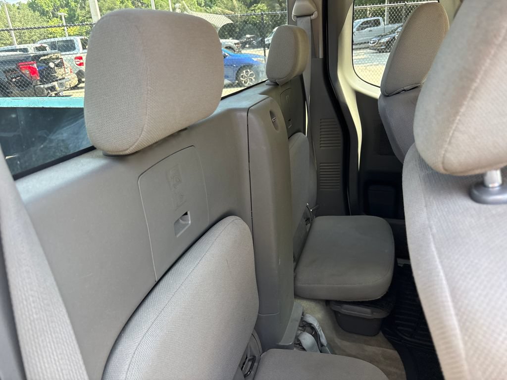 Used 2015 Nissan Frontier S RWD image 28