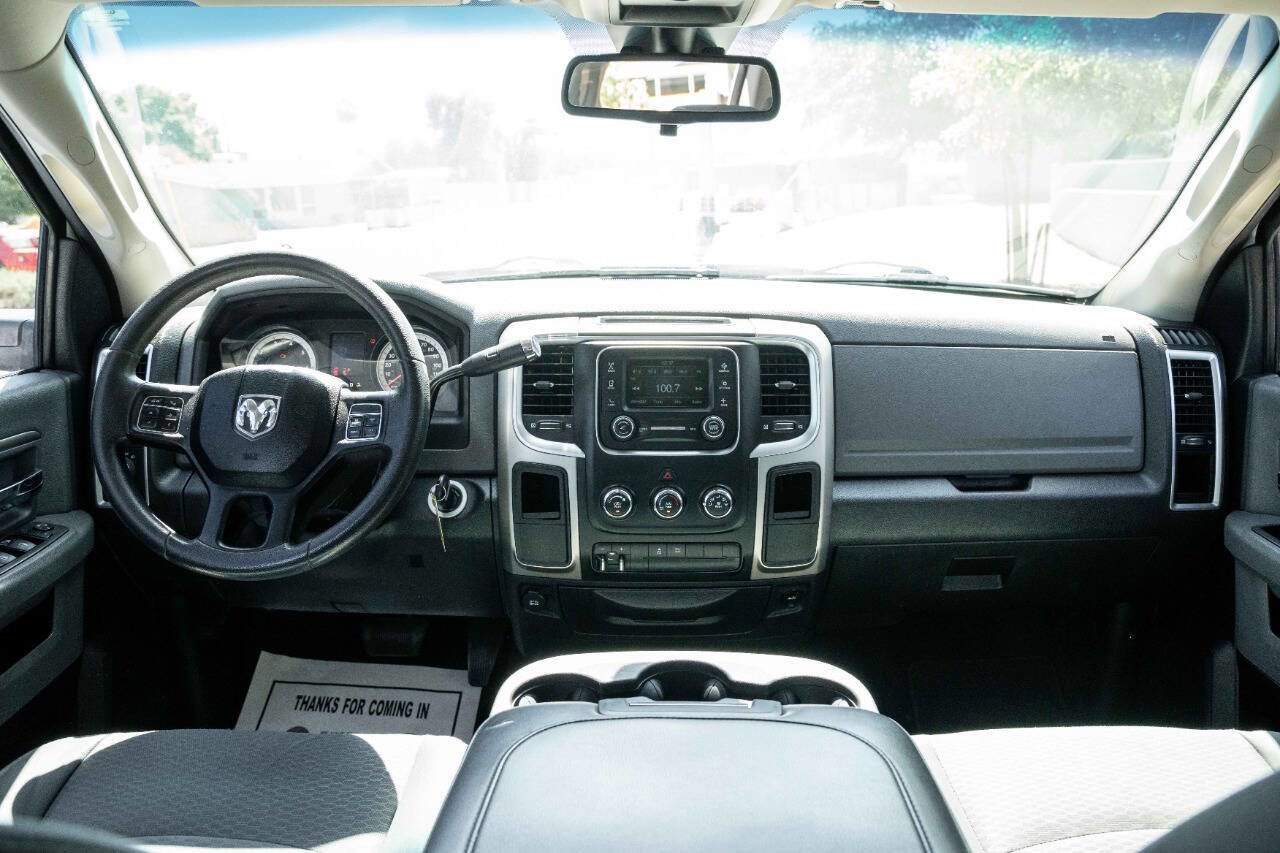 Used 2015 RAM 2500 SLT image 16