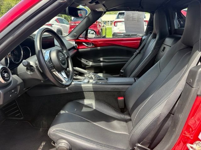 Used 2025 MAZDA MX-5 Miata RF Grand Touring RWD image 9