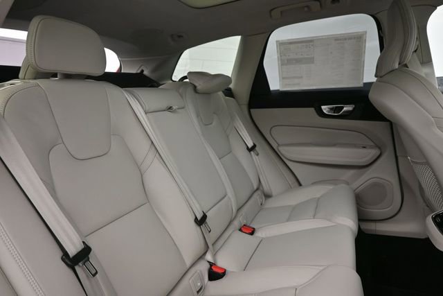 New 2026 Volvo XC60 B5 Ultra w/ Protection Package Premier AWD/4WD image 35