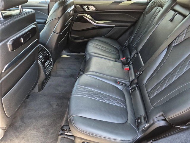 Certified 2024 BMW X7 xDrive40i w/ M Sport Package AWD/4WD image 21