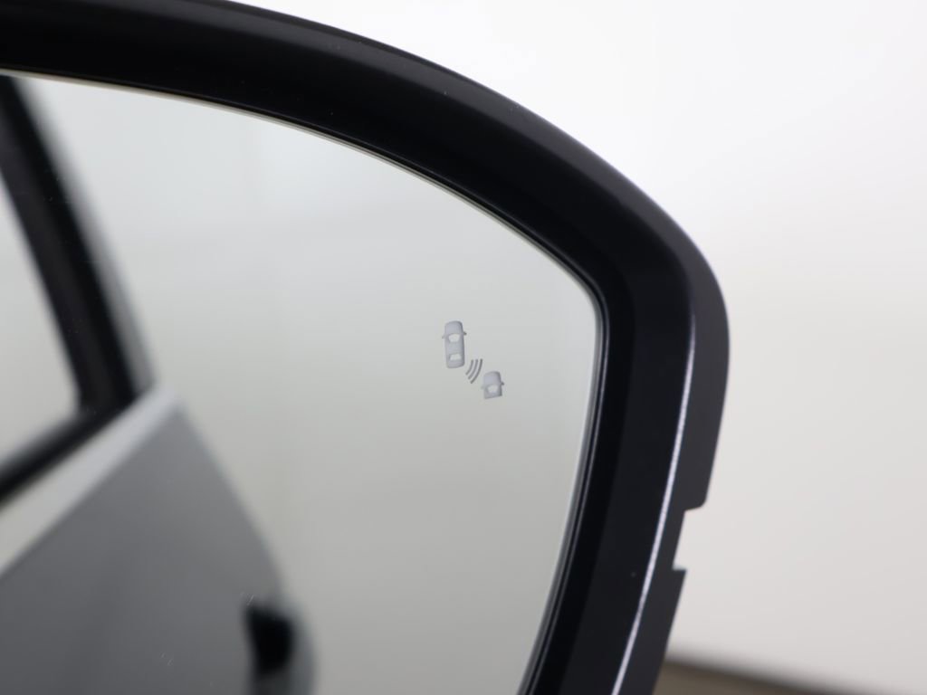 Used 2023 Nissan Pathfinder SL w/ SL Premium Package image 45