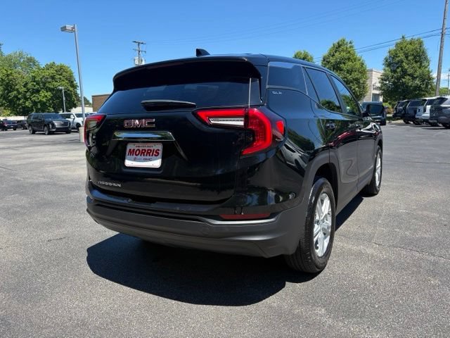 Used 2024 GMC Terrain SLE w/ LPO, Floor Liner Package FWD image 6