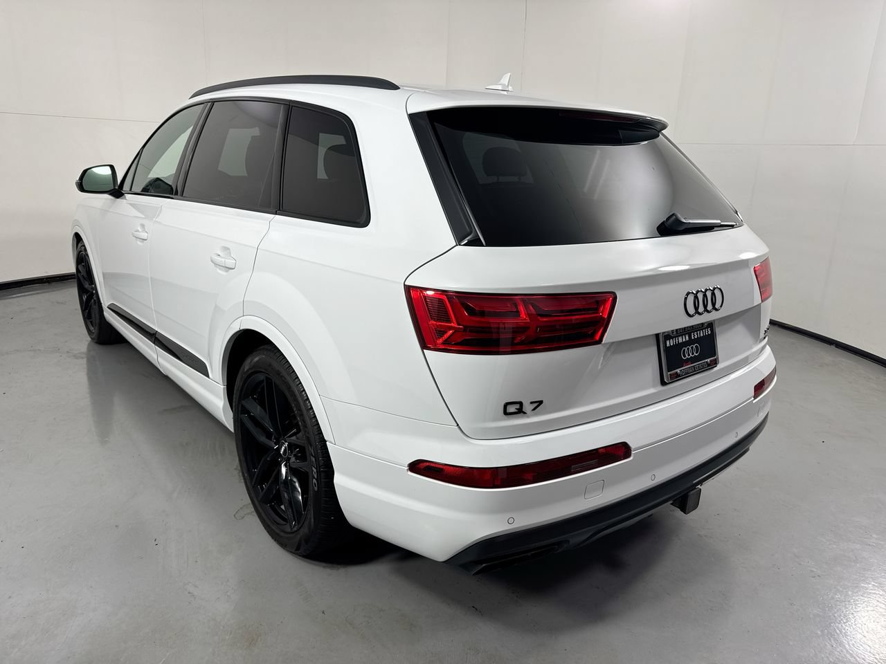 Used 2018 Audi Q7 3.0T Prestige w/ Prestige Package AWD/4WD image 31