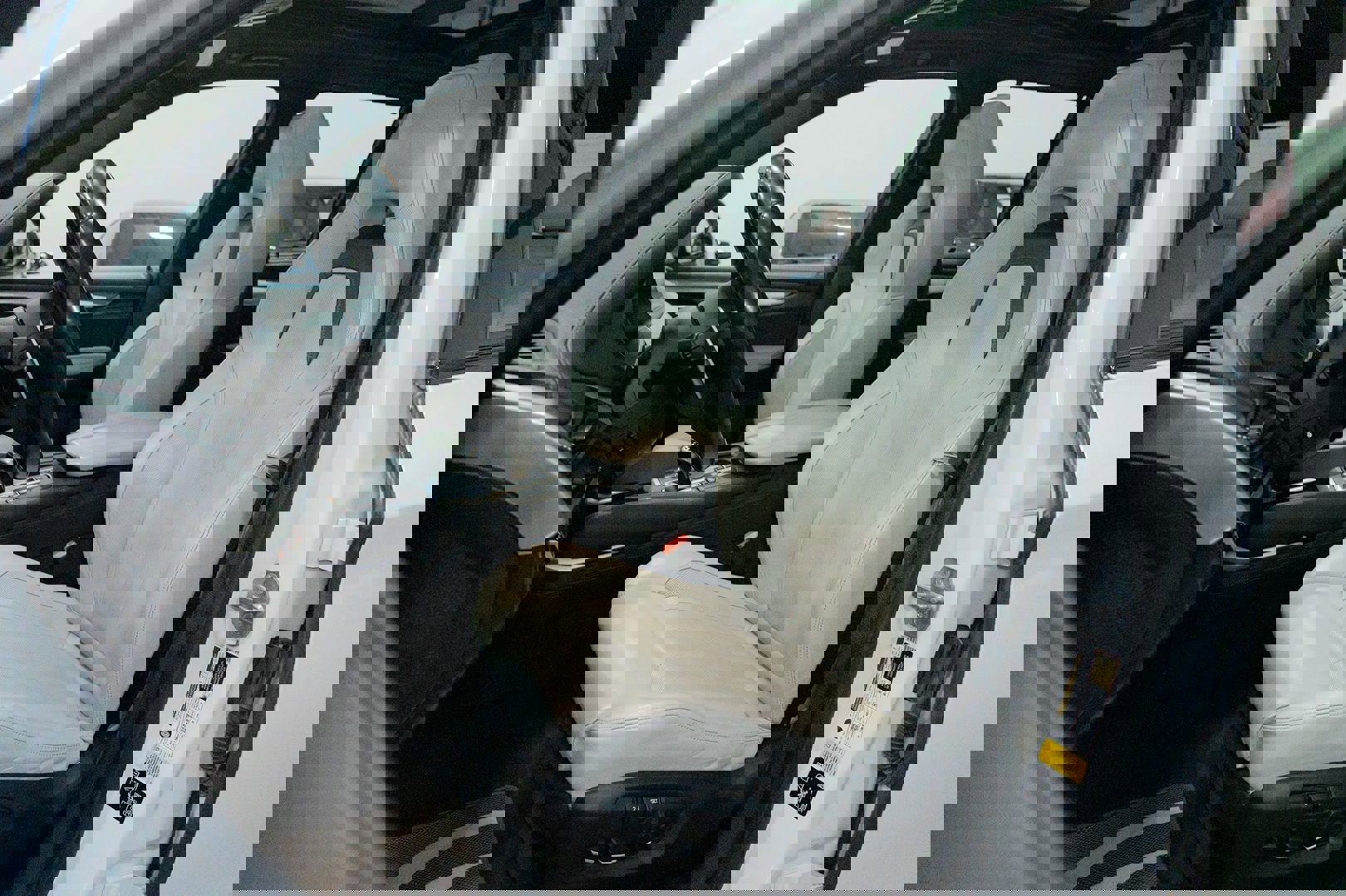 Used 2015 BMW X5 M image 21