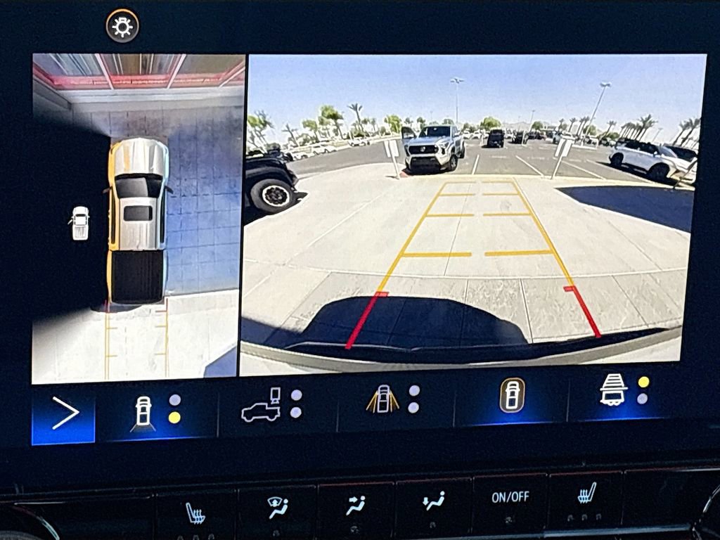 Used 2024 Chevrolet Colorado ZR2 w/ Technology Package image 15