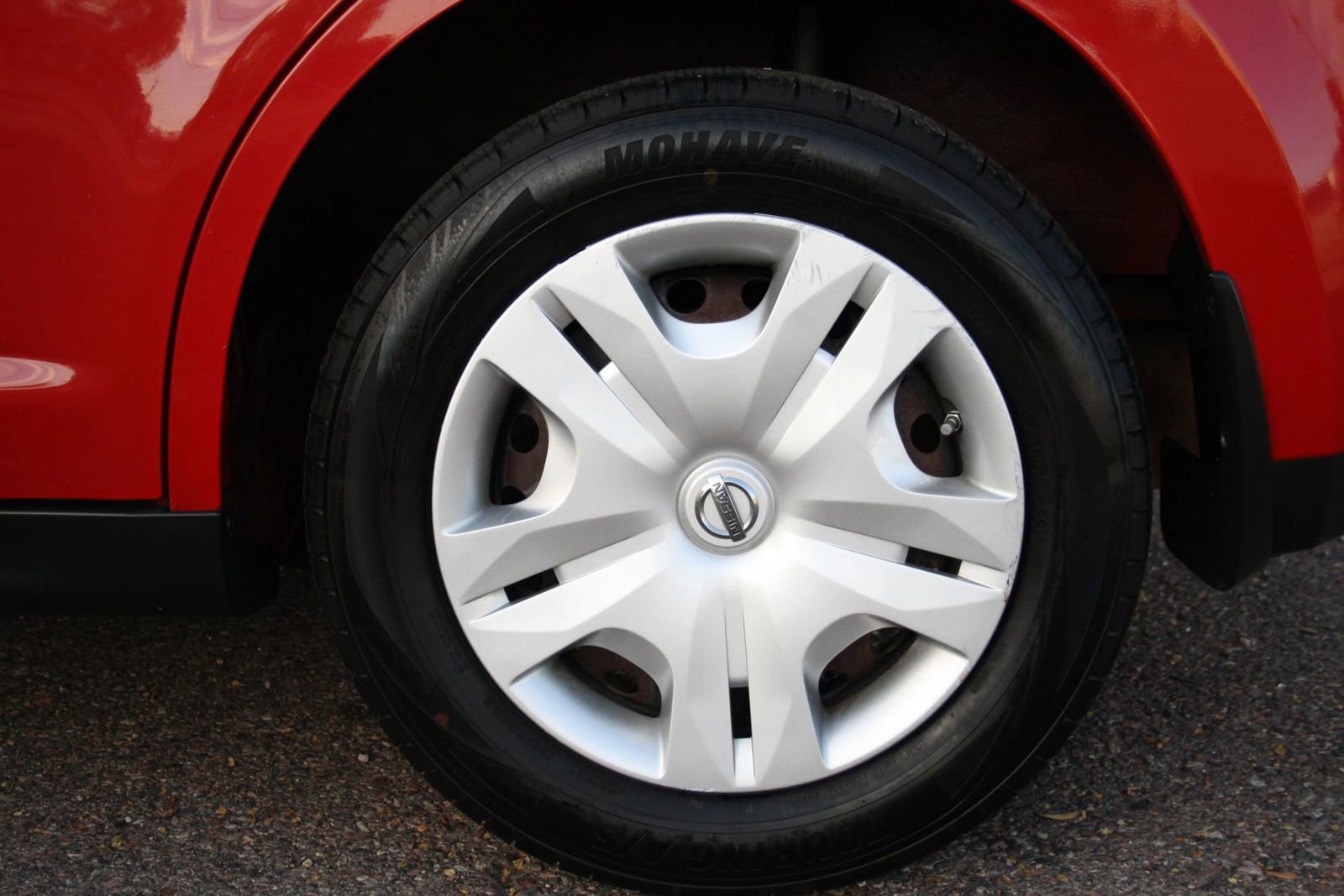 Used 2012 Nissan Versa 1.8 S w/ Plus Pkg image 27