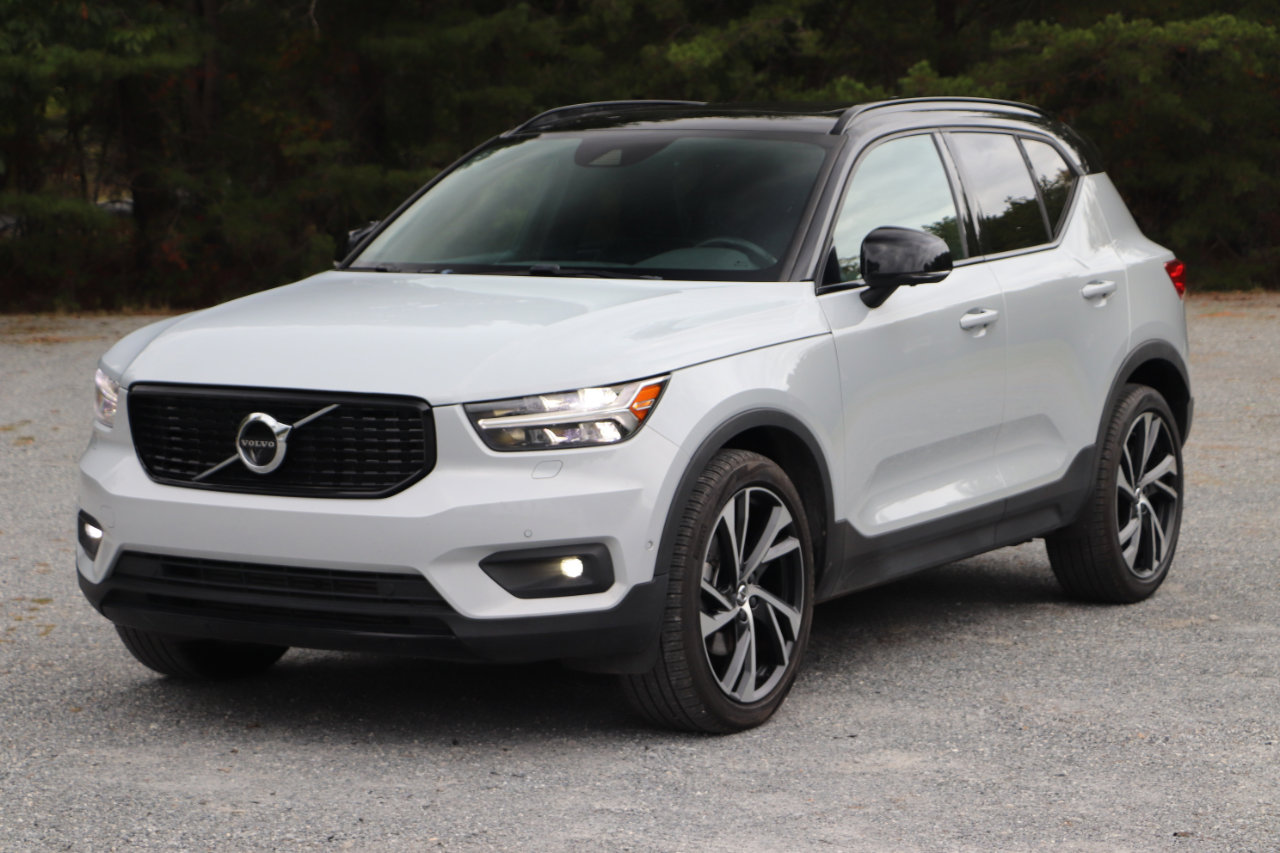 Used 2021 Volvo XC40 T5 R-Design w/ Advanced Package image 36