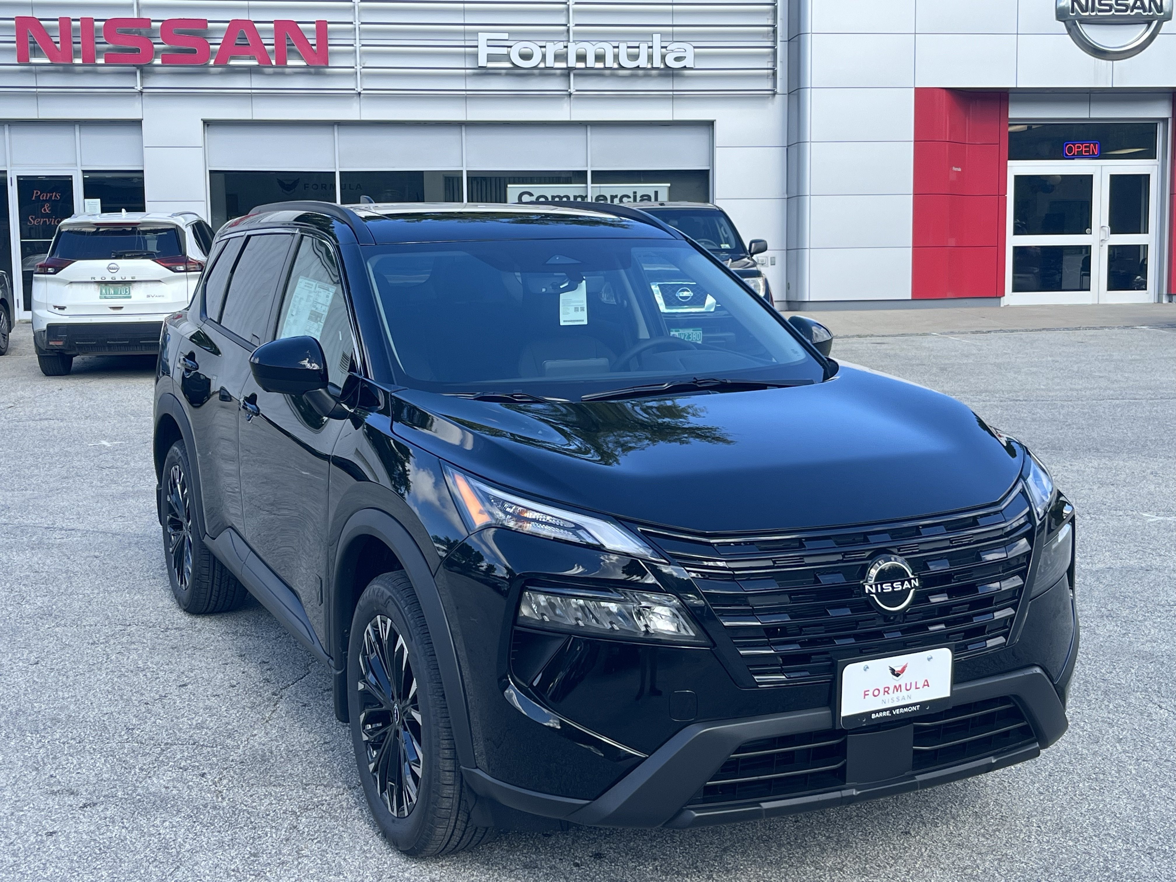 New 2026 Nissan Rogue Dark Armor AWD/4WD image 1