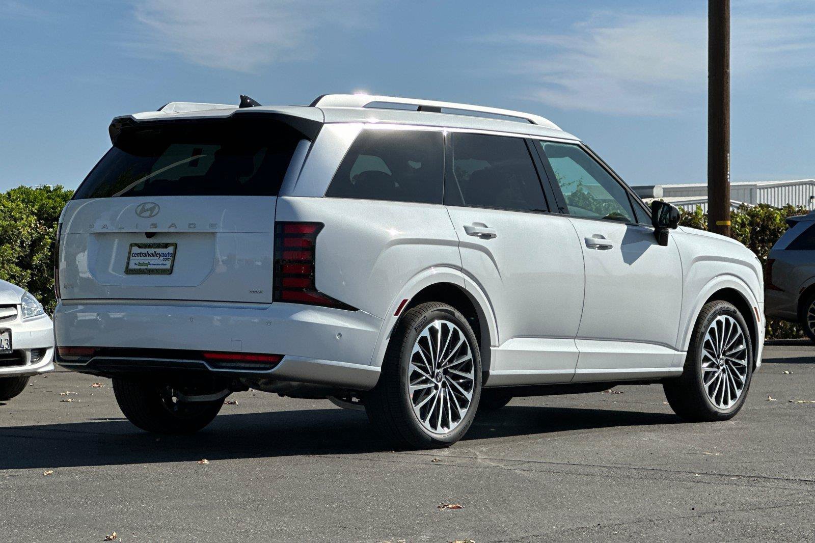 New 2027 Hyundai Palisade Calligraphy AWD/4WD image 3