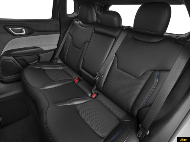 New 2026 Jeep Compass Latitude AWD/4WD image 10