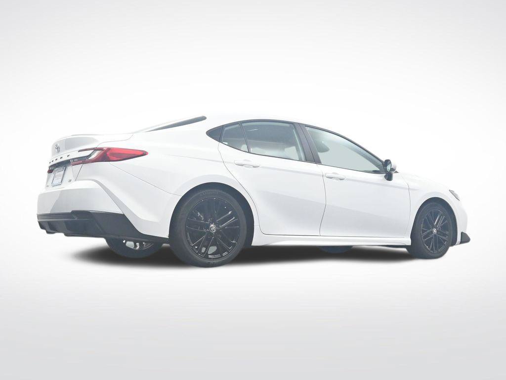 Used 2025 Toyota Camry SE FWD image 34