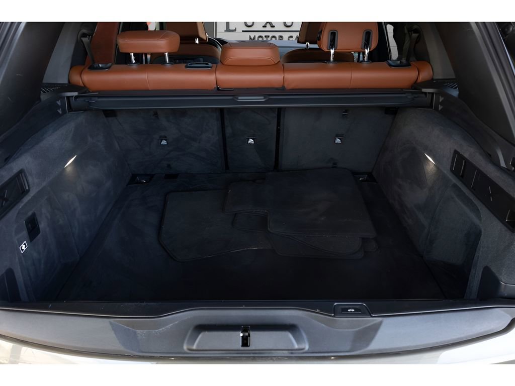 Used 2022 BMW X5 xDrive40i w/ M Sport Package AWD/4WD image 90