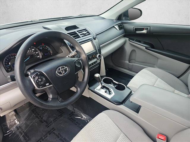 Used 2012 Toyota Camry LE FWD image 10