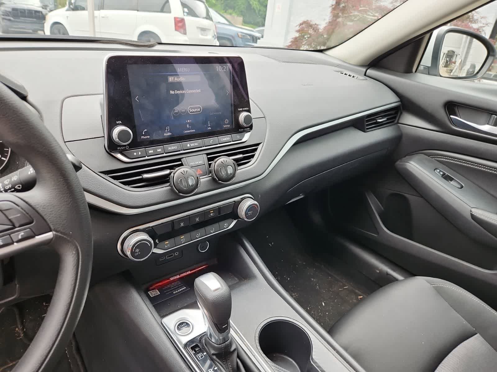 Used 2020 Nissan Altima 2.5 S FWD image 10