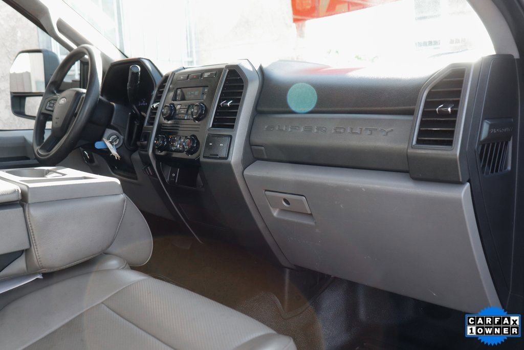 Used 2019 Ford F550 2WD Regular Cab Super Duty image 29