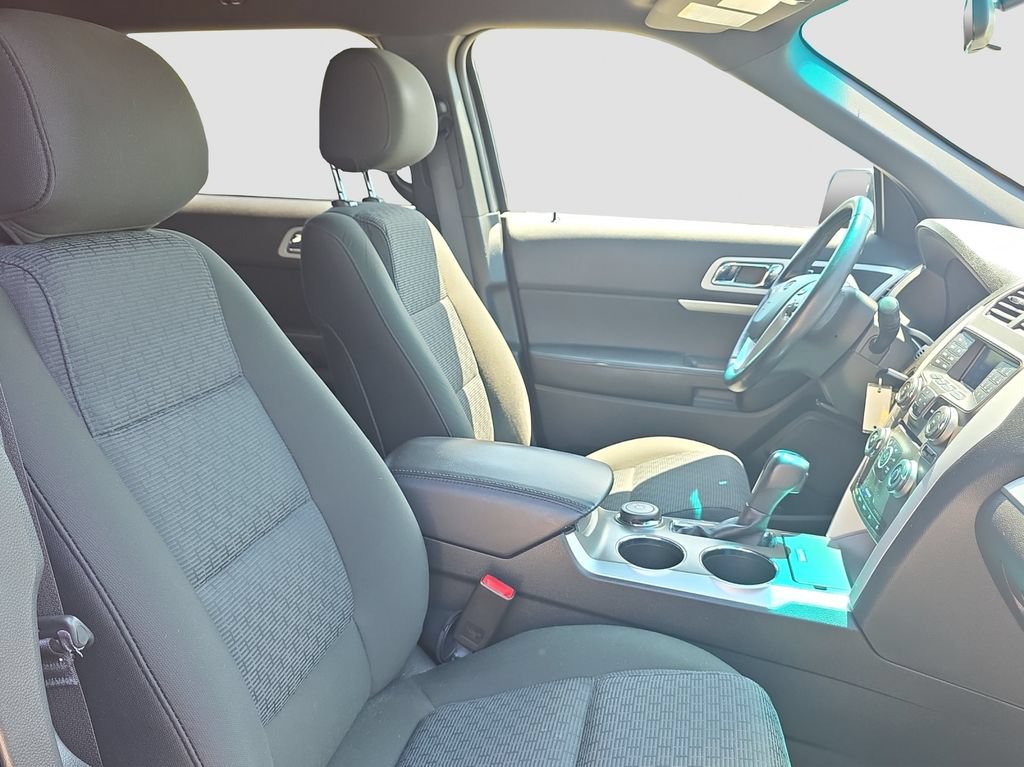 Used 2014 Ford Explorer XLT AWD/4WD image 20
