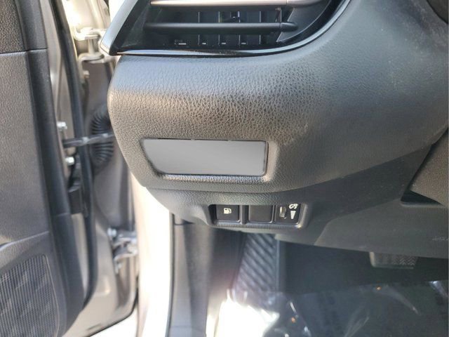 Used 2019 Toyota C-HR LE image 24