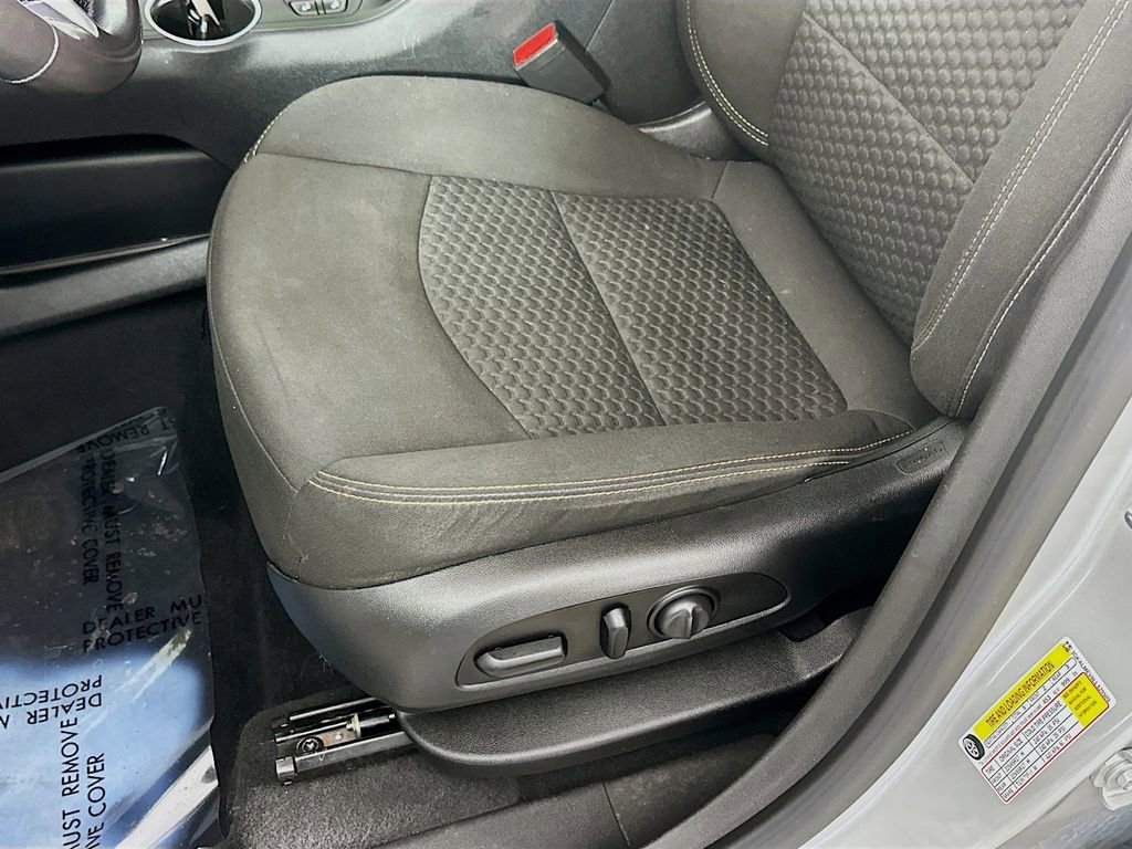 Used 2020 GMC Terrain SLE w/ Driver Convenience Package image 25