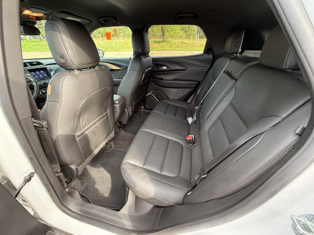 Used 2023 Chevrolet TrailBlazer ACTIV w/ Convenience Package AWD/4WD image 26