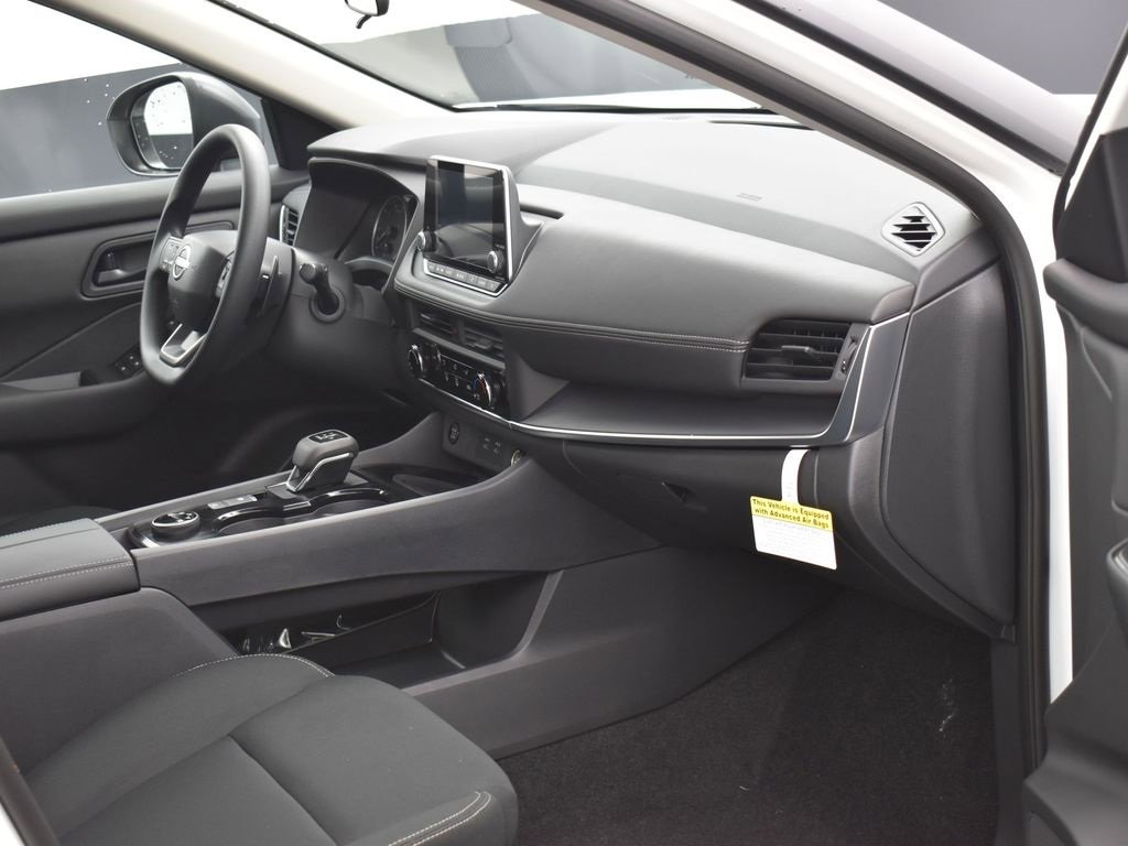 New 2026 Nissan Rogue S image 6