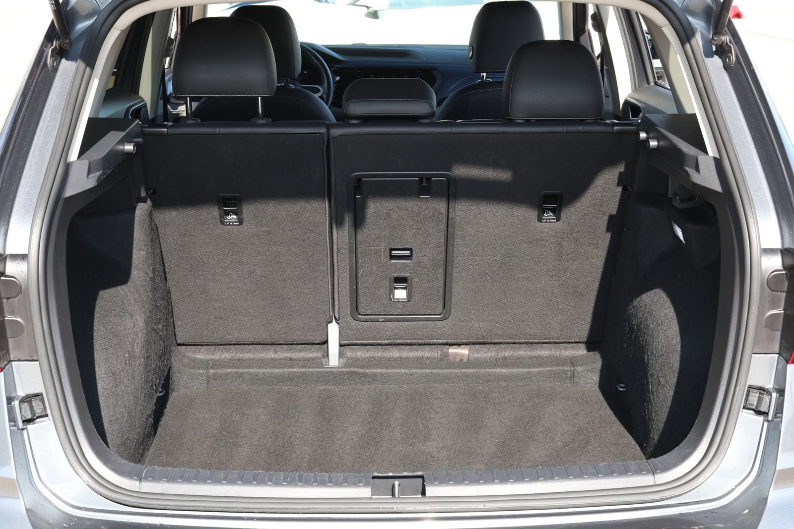 Used 2024 Volkswagen Taos SE image 36