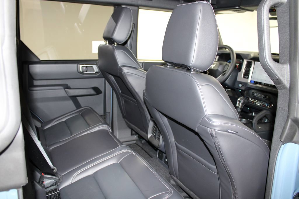 New 2025 Ford Bronco Outer Banks w/ Sasquatch Package image 32