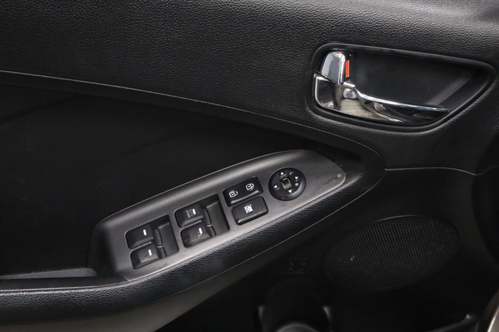 Used 2014 Kia Forte LX w/ Popular Package image 21