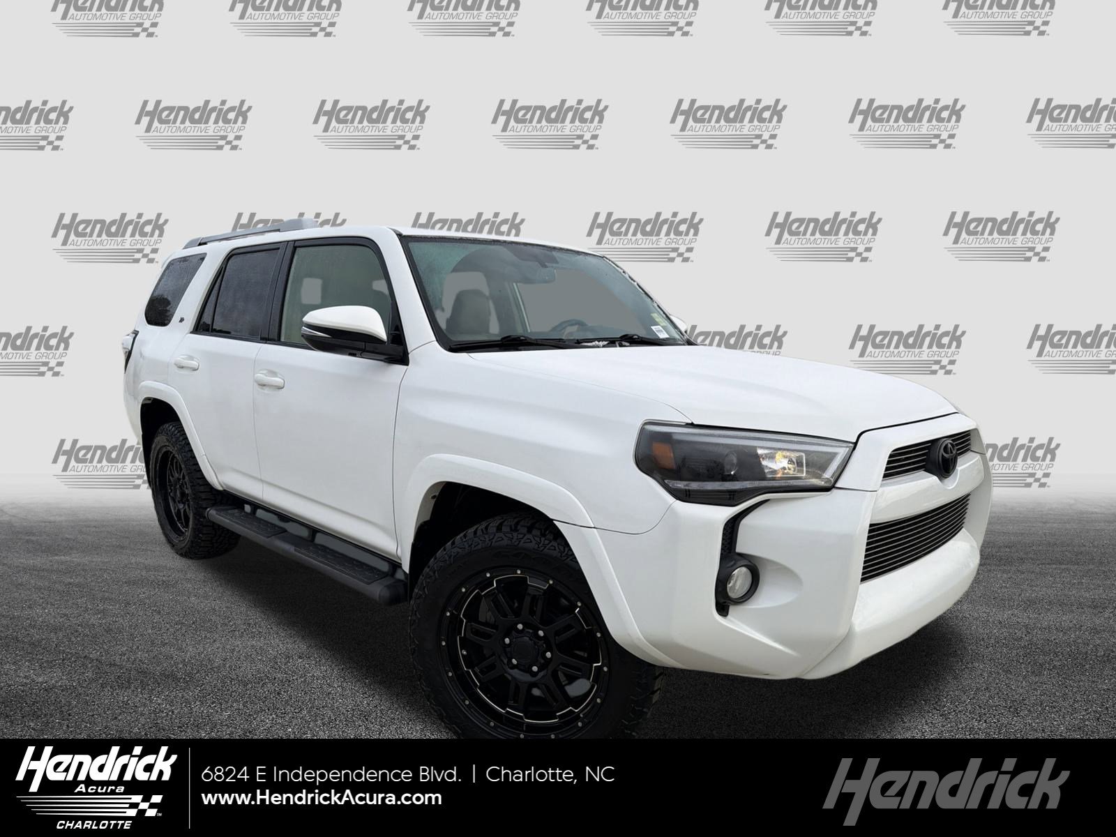 Used 2017 Toyota 4Runner SR5 Premium image 1
