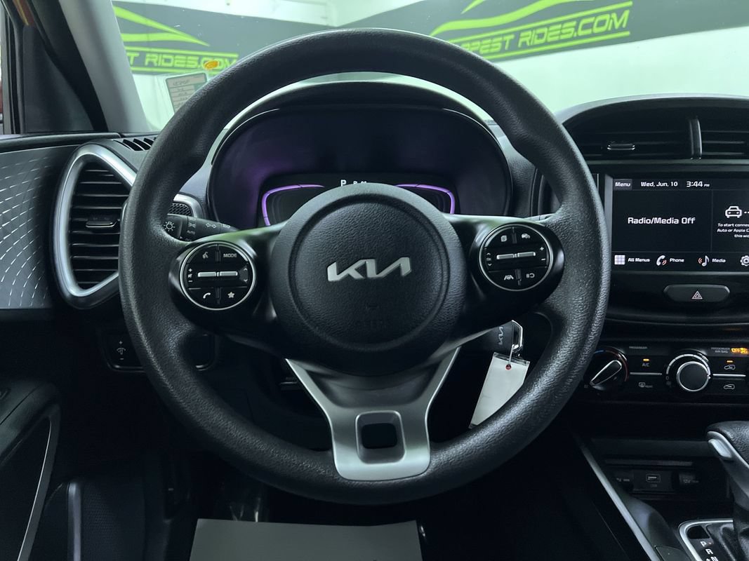 Used 2024 Kia Soul LX FWD image 20