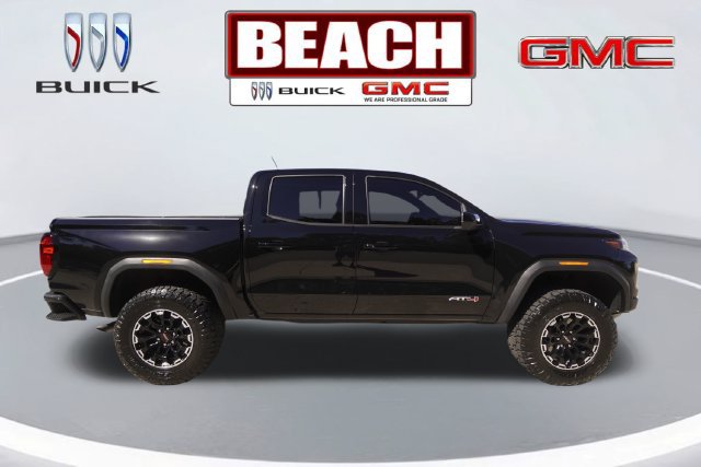 Used 2026 GMC Canyon AT4 w/ Technology Plus Package AWD/4WD image 2