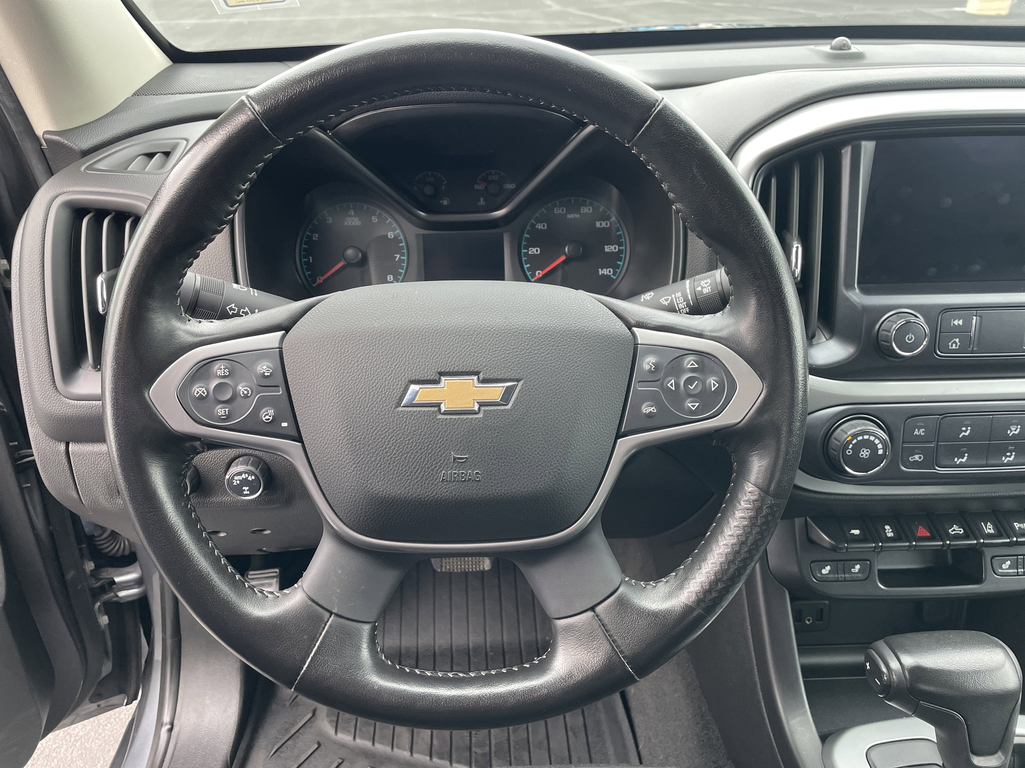 Used 2021 Chevrolet Colorado LT w/ Safety Package image 10