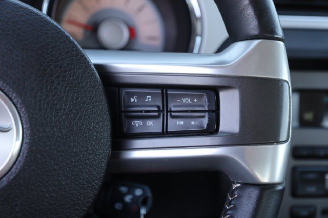 Used 2011 Ford Mustang GT Premium w/ Comfort Pkg RWD image 15