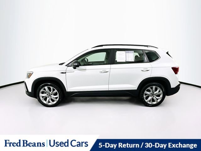 Used 2023 Volkswagen Taos S w/ Driver Assistance Package AWD/4WD image 4