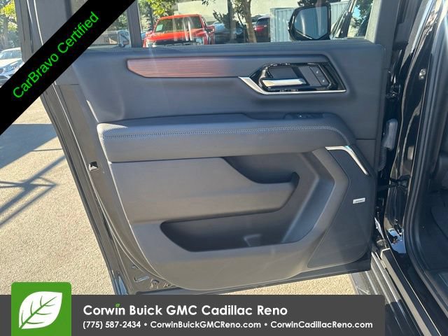 Certified 2025 GMC Yukon XL Denali AWD/4WD image 30