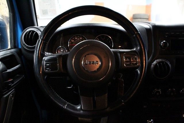 Used 2018 Jeep Wrangler Unlimited Sport image 18