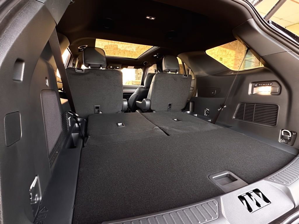 New 2026 Ford Explorer ST w/ Sun And Sound Package image 31