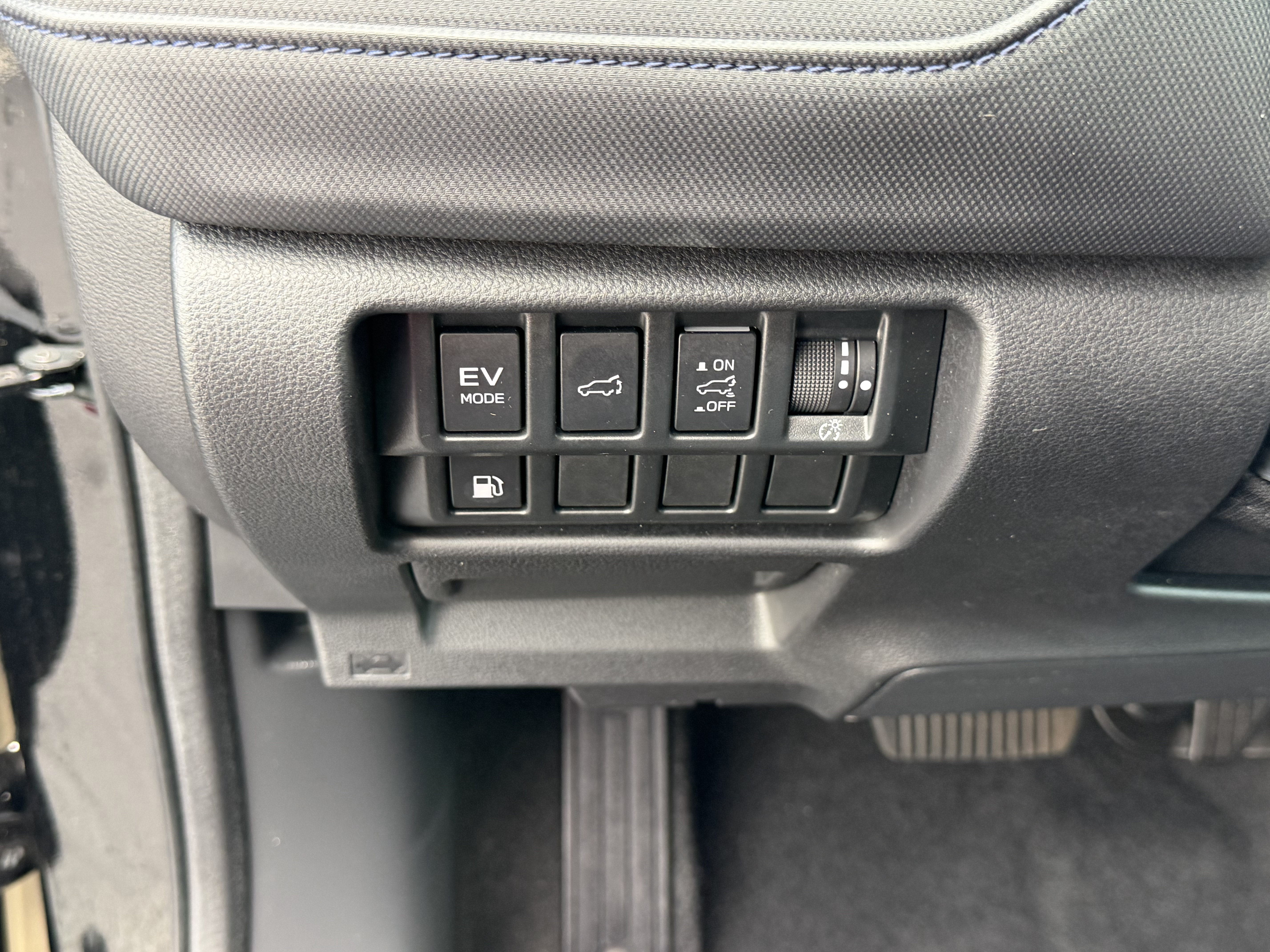 Used 2026 Subaru Forester Limited AWD/4WD image 25